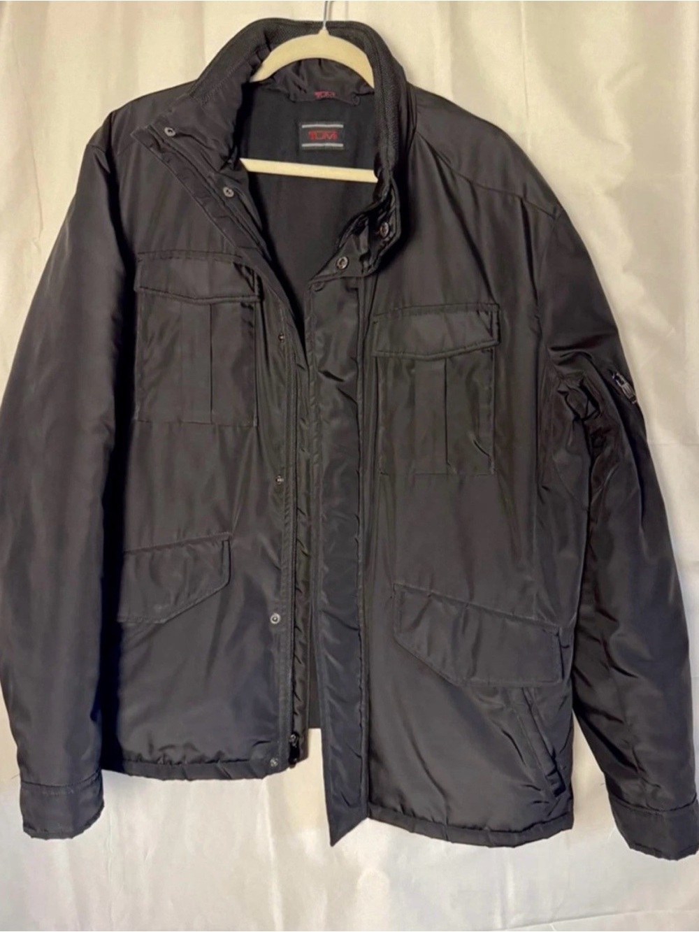 Tumi Tech Black Utility Jacket Mens XL X-Large Multi Pocket Concealed Hood